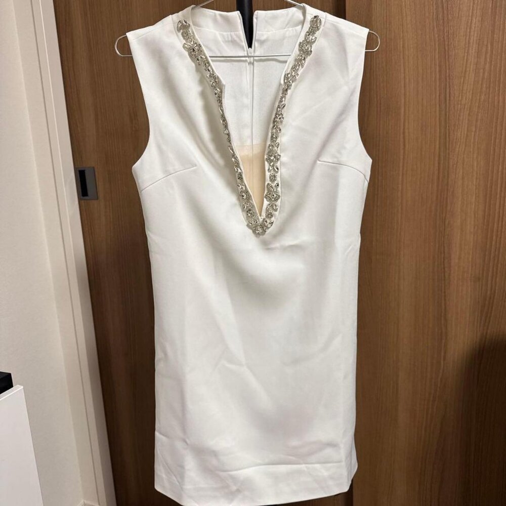 sleeveless mini dress